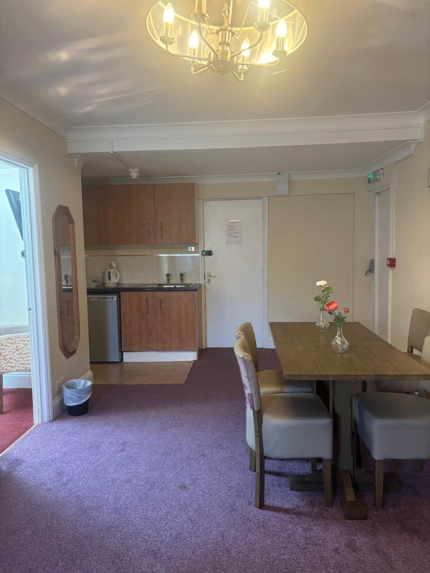 Rothwell House Hotel 외부 사진